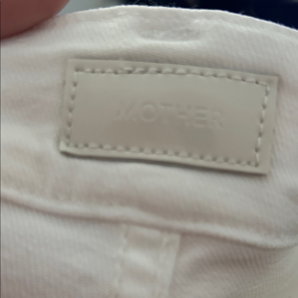 MOTHER The Private Double Pocket Skimp Jeans - Picture 5 of 6